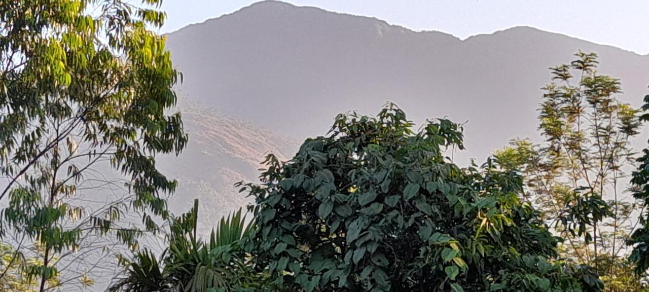 Le Farmhouse Munnar Anachal Exterior photo